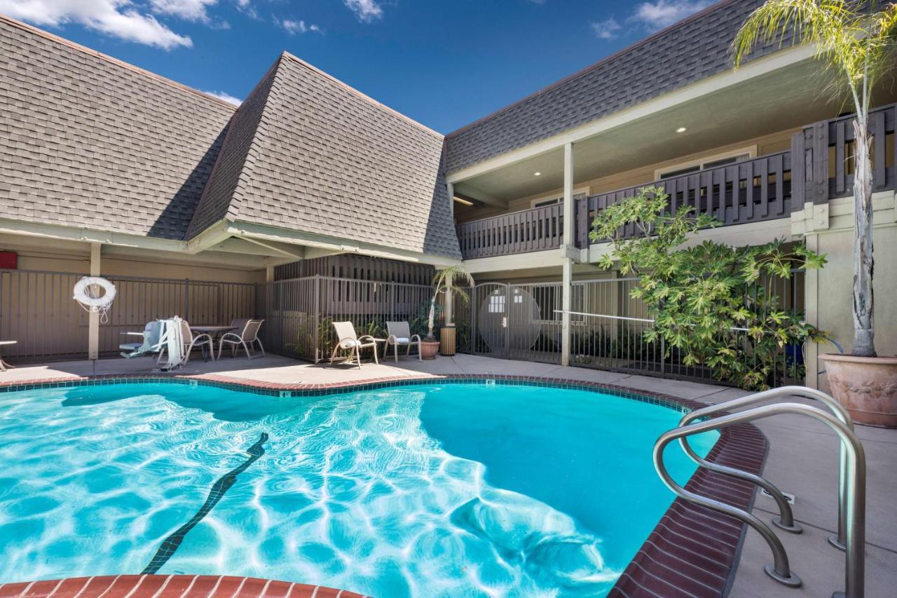 Hotel Western Sycamore 3*